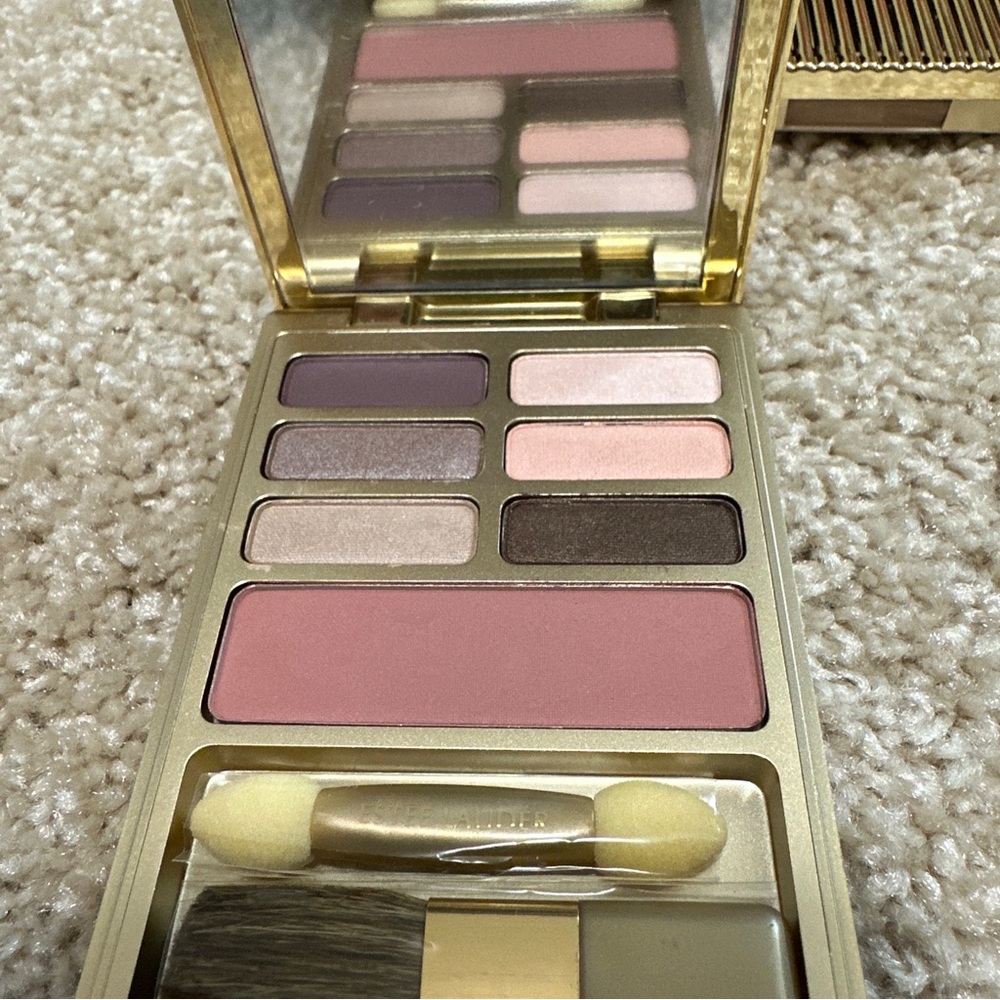 Estee Lauder Pure Color Eyeshadow and Cheek Palette New Discontinued Plum Ivory